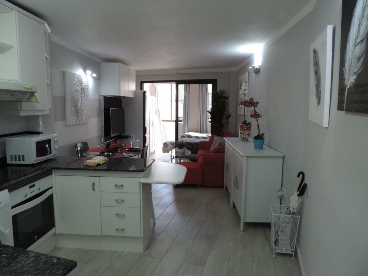 Piso Puerto Naos A 1 Minuto De La Playa Apartment Puerto De Naos ภายนอก รูปภาพ